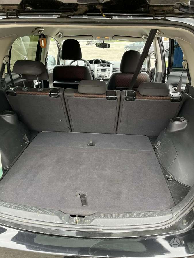 Toyota Verso, 2.0 l., Минивэн