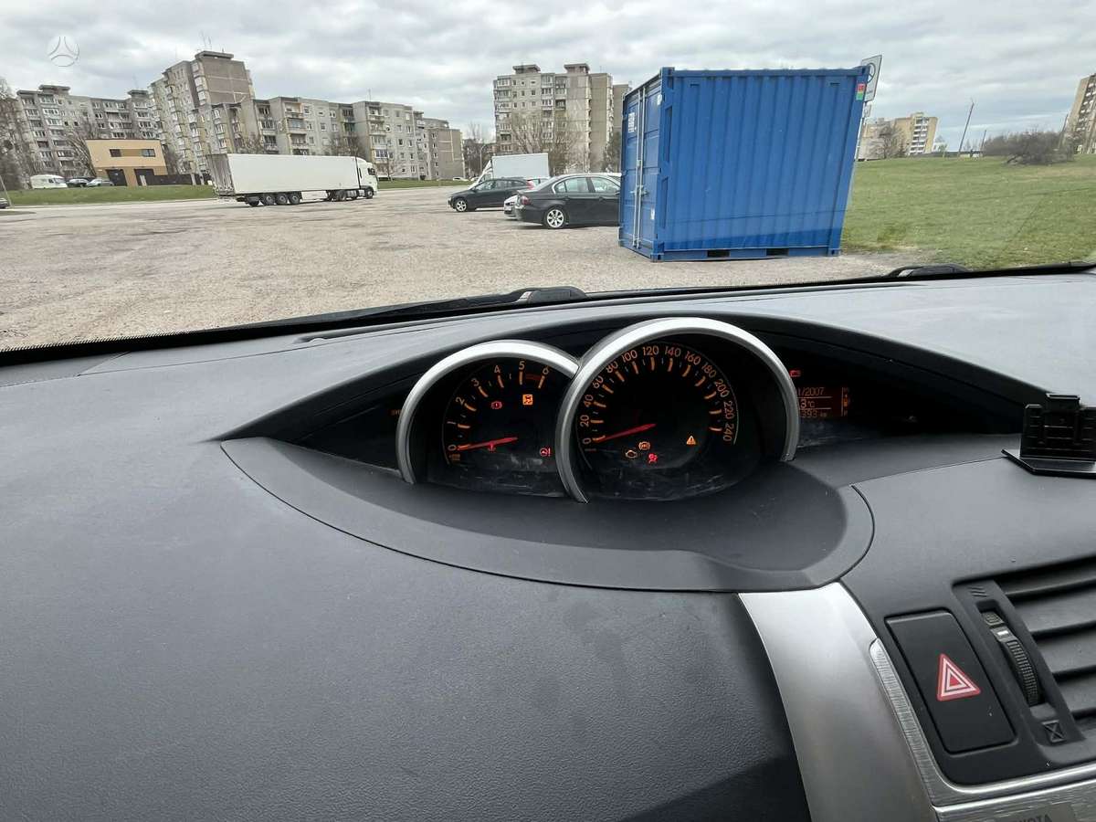 Toyota Verso, 2.0 l., Минивэн