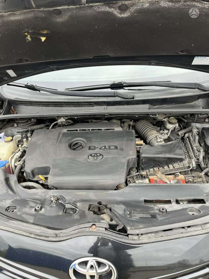 Toyota Verso, 2.0 l., Минивэн