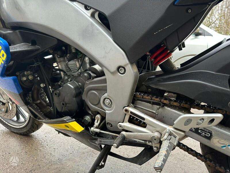 Aprilia RS, supermoto