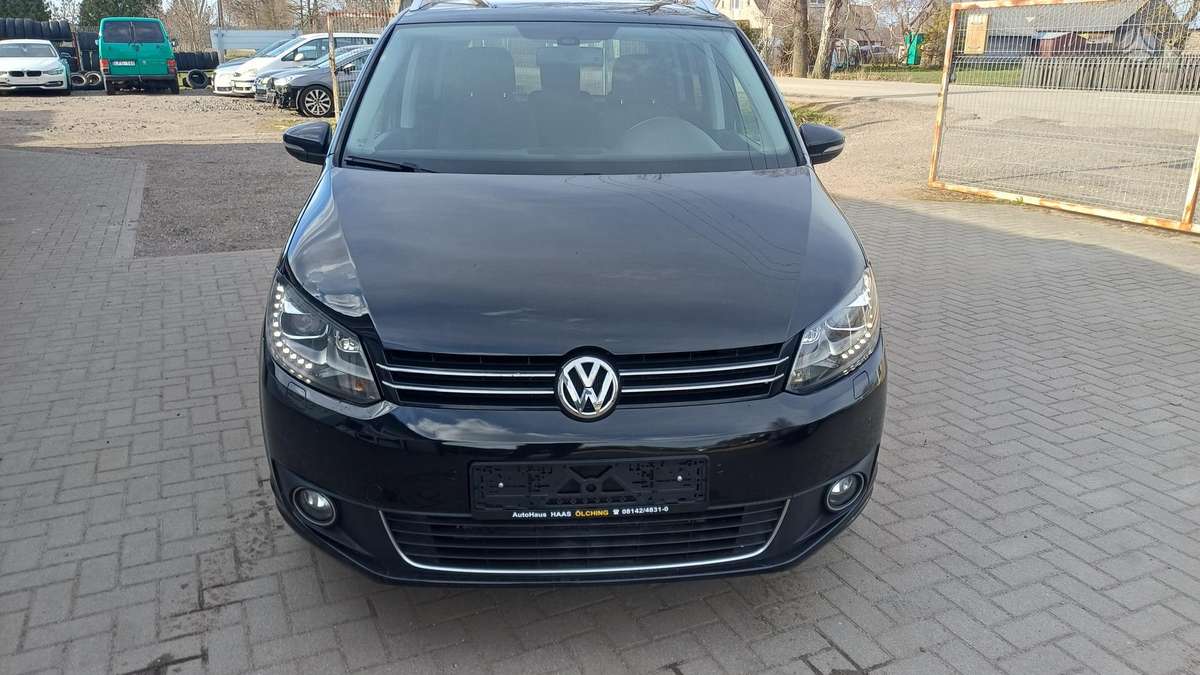 Volkswagen Touran - 2