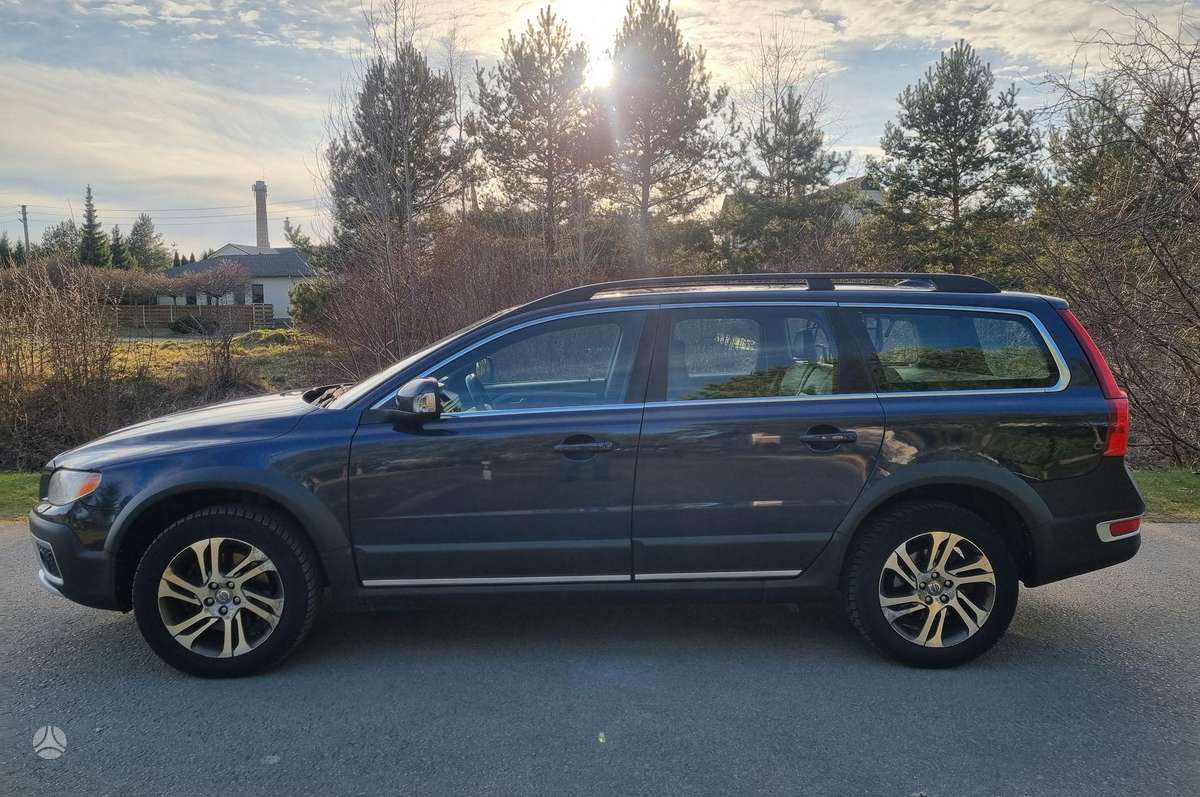 Volvo XC70, 2.0 l., Универсал