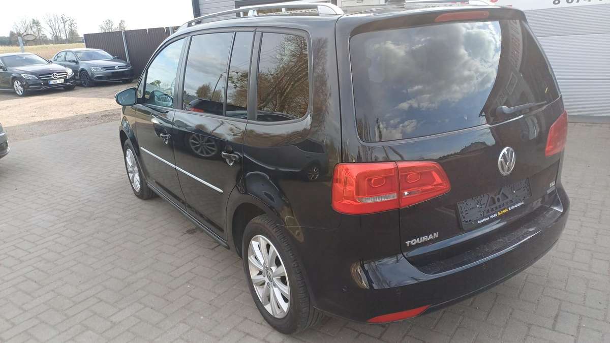 Volkswagen Touran - 7