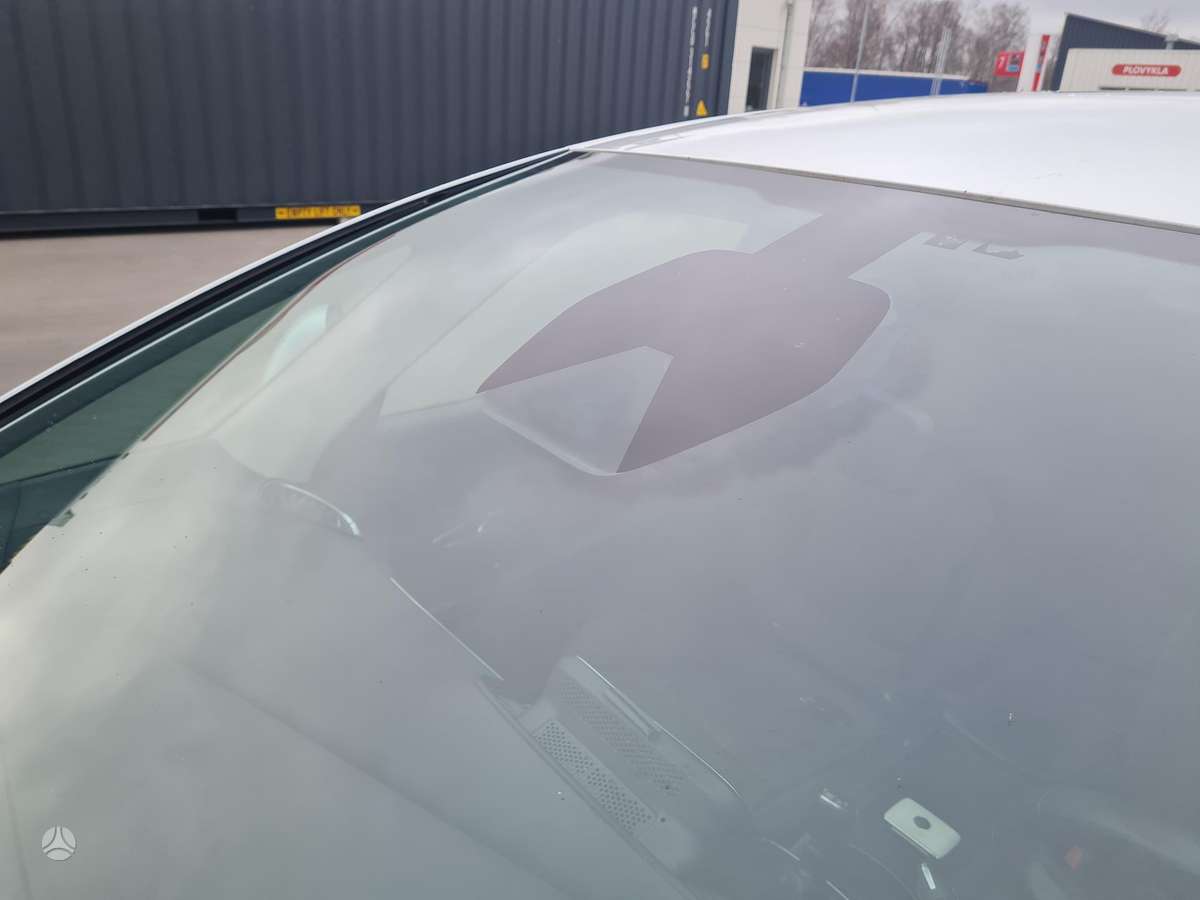 Renault Grand Scenic - 4