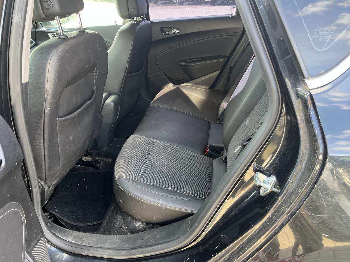 Opel Astra, 1.7 l., Хэтчбек