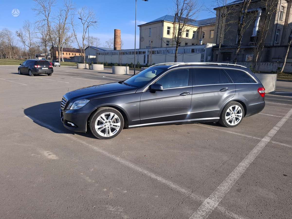 Mercedes-Benz E200, 2.1 l., Универсал