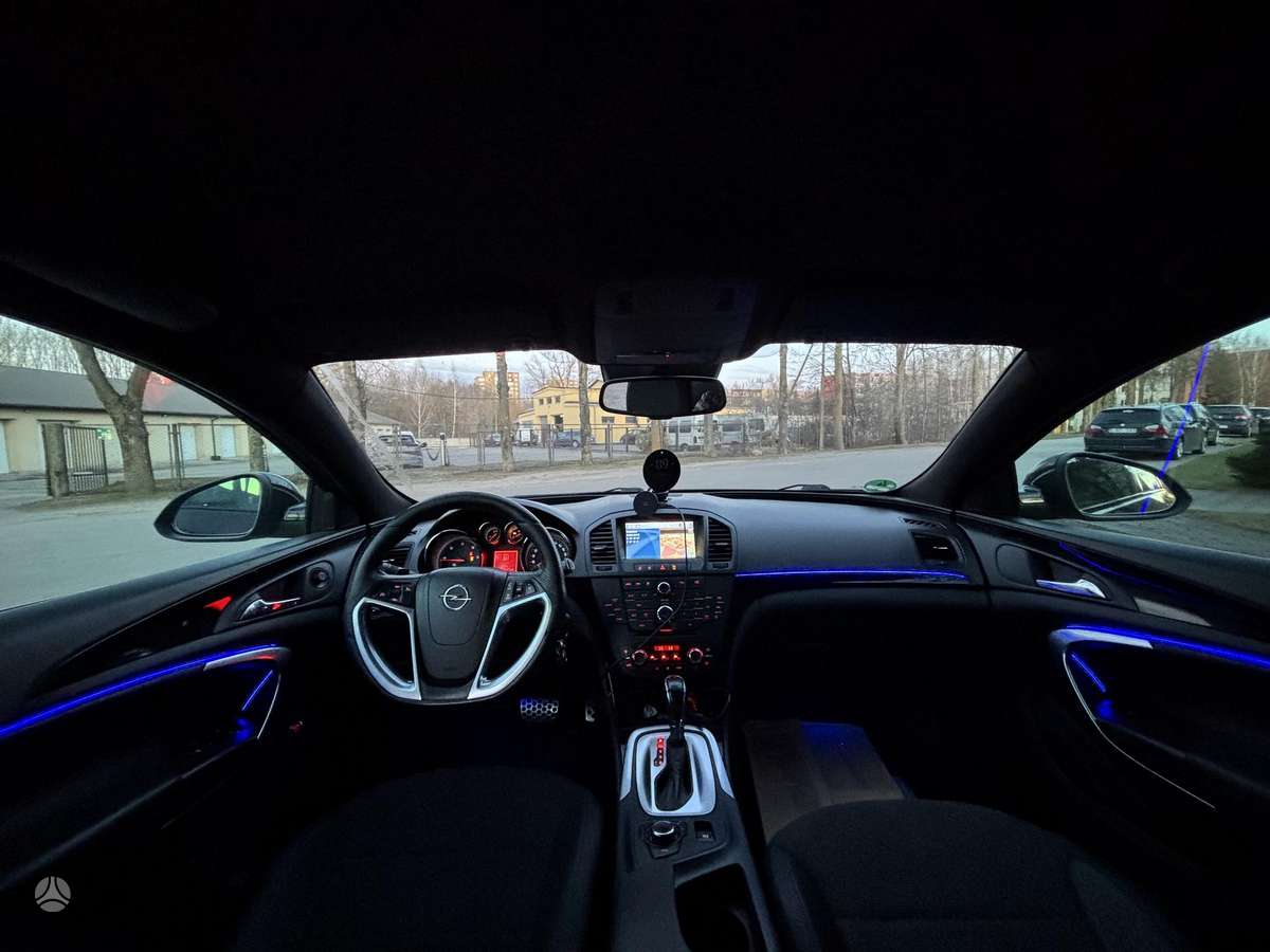 Opel Insignia, 2.0 l., Универсал