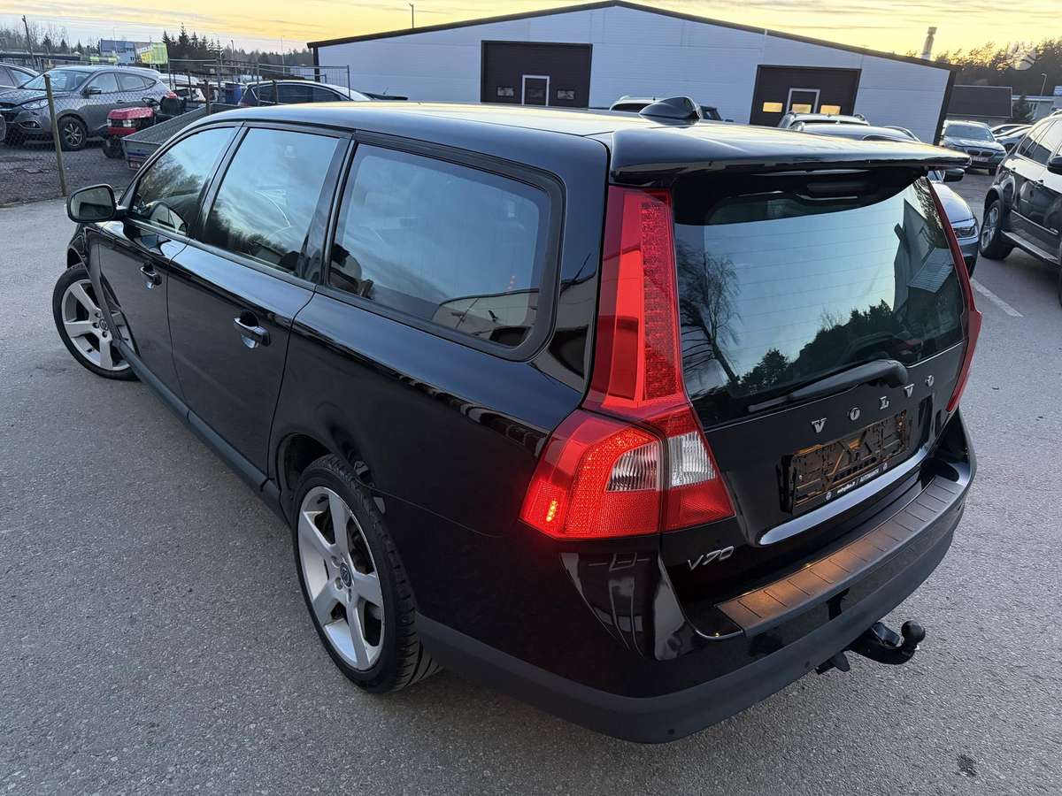 Volvo V70, 2.0 l., Универсал