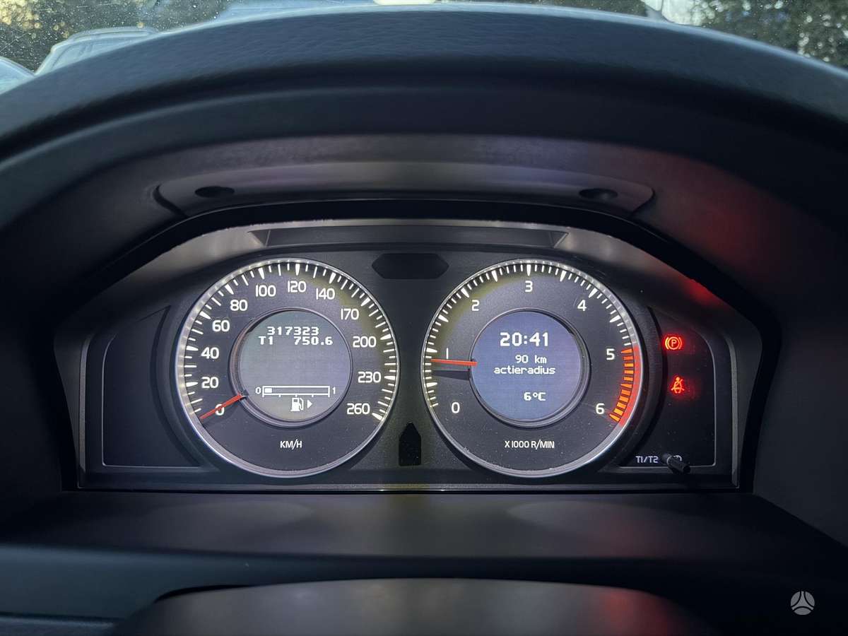 Volvo V70, 2.0 l., Универсал