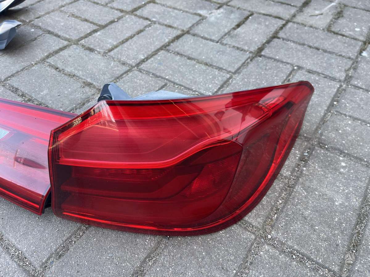 BMW 5 serija bumpers, lights, front grill