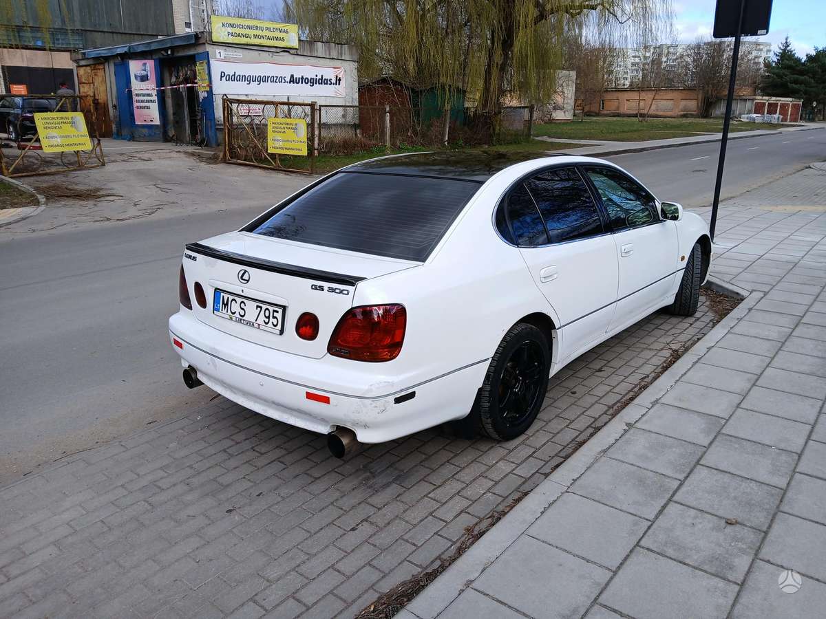 Lexus GS 300, 3.0 l., Седан