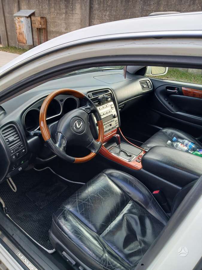 Lexus GS 300, 3.0 l., Седан