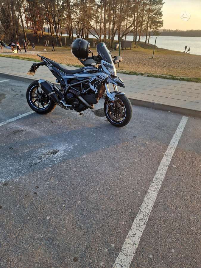 Ducati Hypermotard 800cc, supermoto