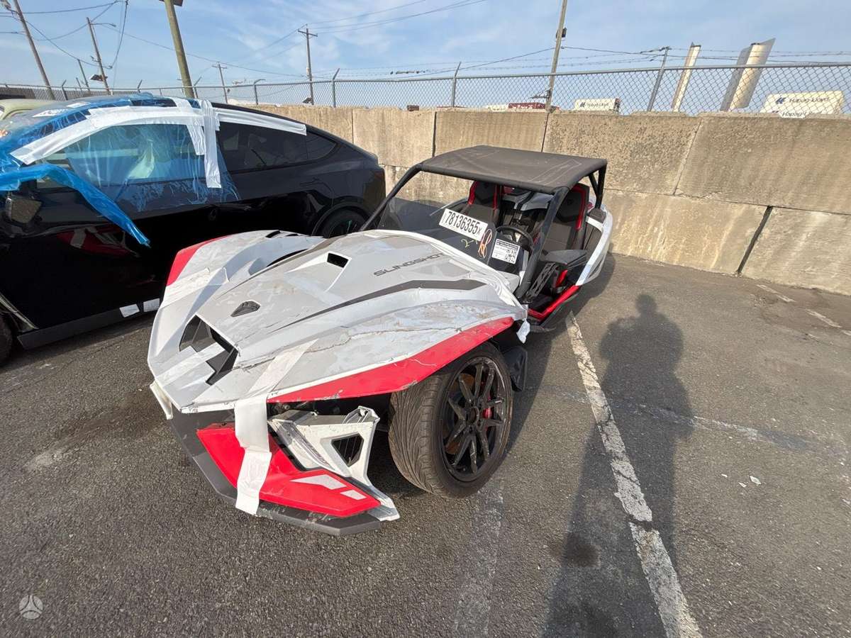 Polaris -kita- 2000cc, trikes