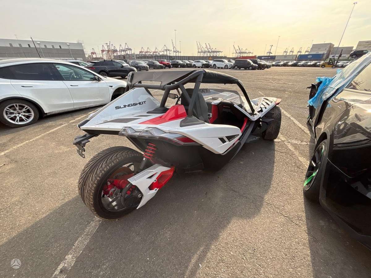Polaris -kita- 2000cc, trikes