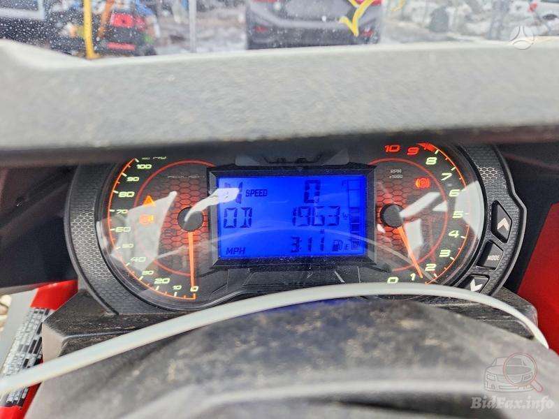 Polaris -kita- 2000cc, trikes