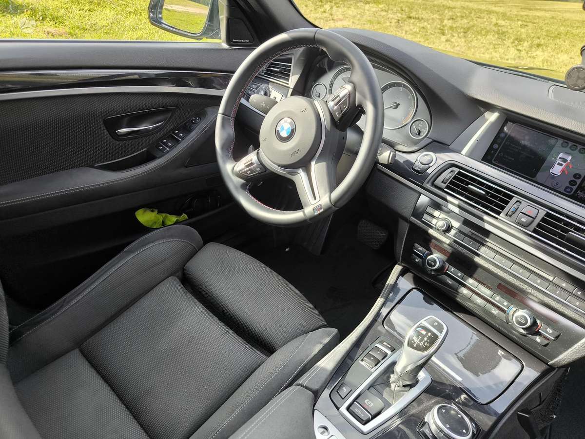 BMW 525, 2.0 l., Универсал