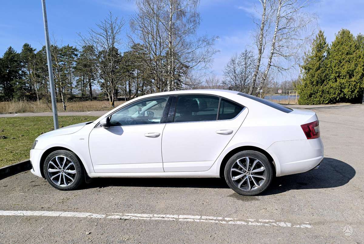 Škoda Octavia - 8