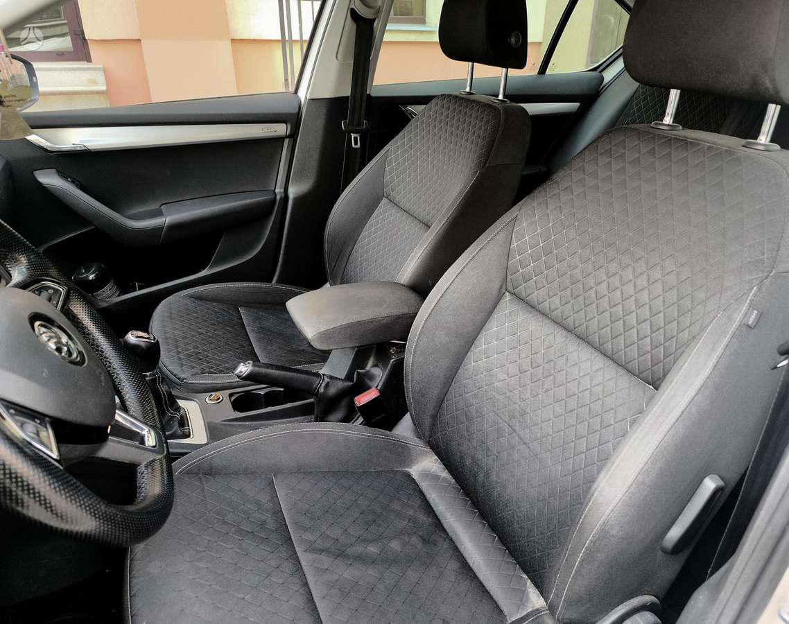Škoda Octavia - 9