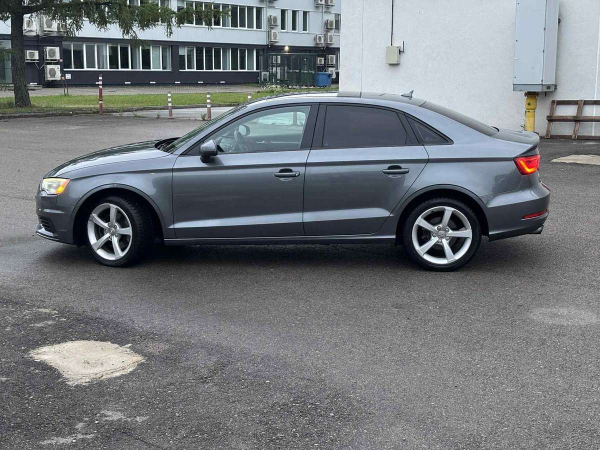 Audi A3, 2.0 l., Седан
