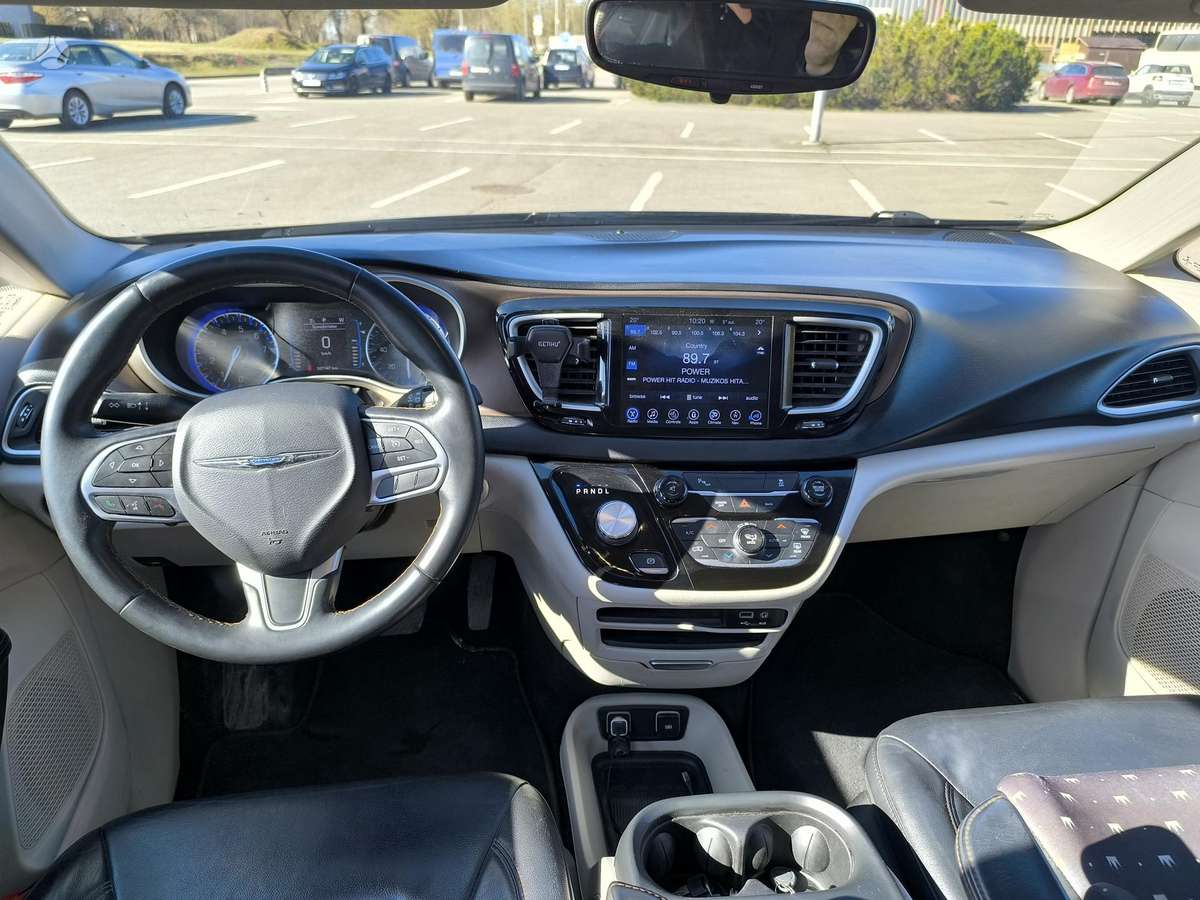 Chrysler Pacifica, 3.6 l., Минивэн