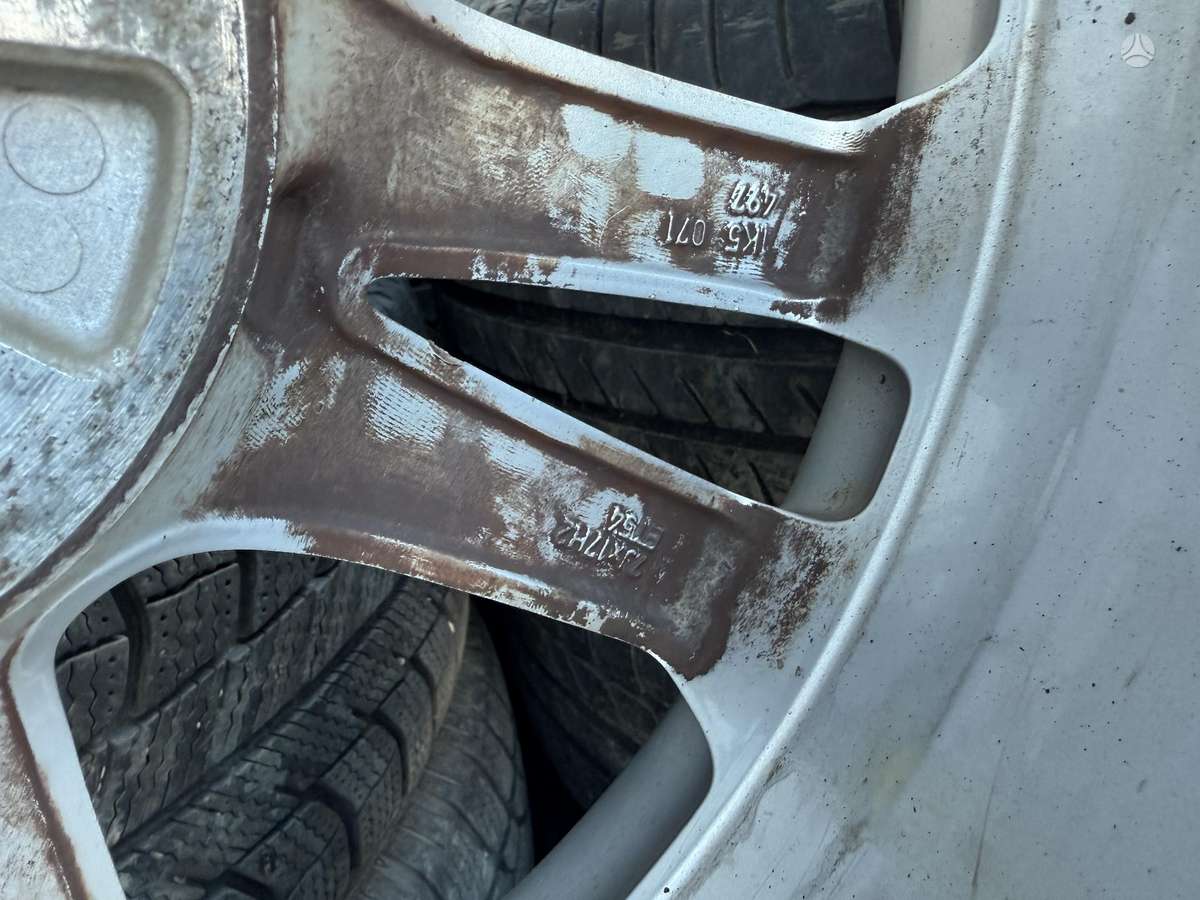 Volkswagen, light alloy, R17