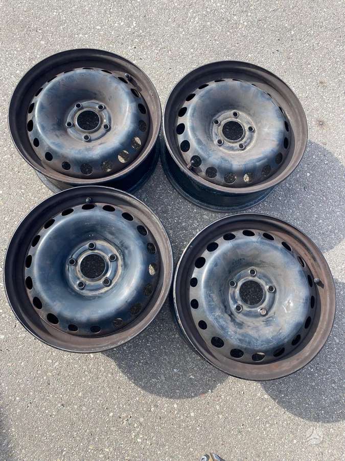Renault, stamped steel, R16