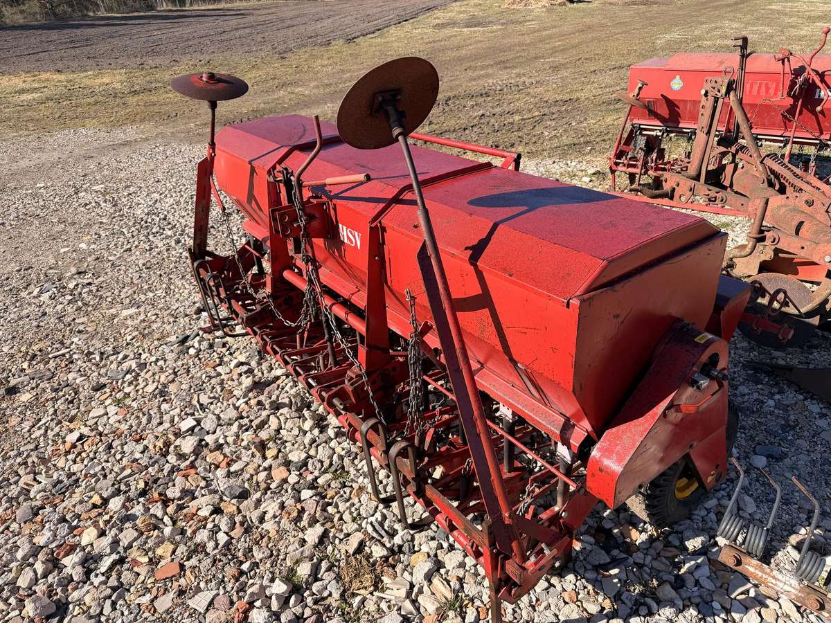 STEGSTED 2.5   2vnt. Tive 2 vnt, seeders, planters