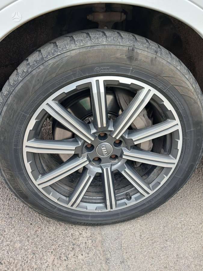 Audi Q7, light alloy, R20