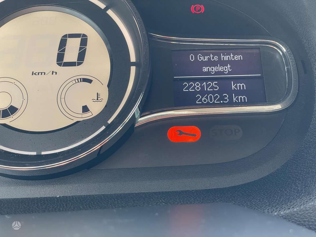 Renault Megane - 11