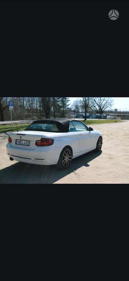 BMW 220, 2.0 l., convertible