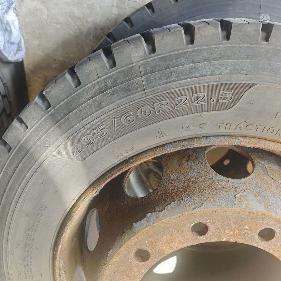 Groundspeed, всесезонные 295/60 R22,5