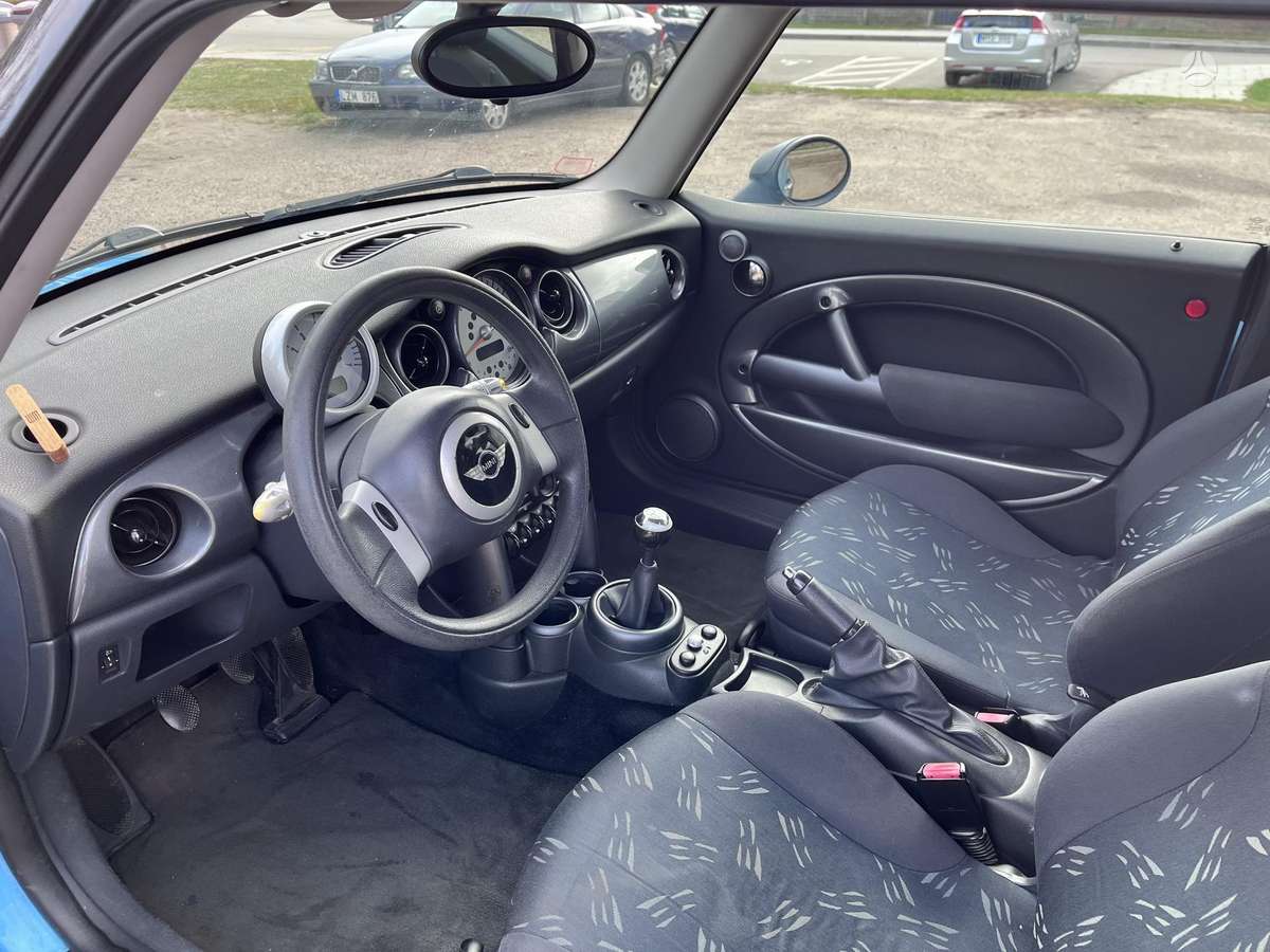Mini One, 1.4 l., hatchback