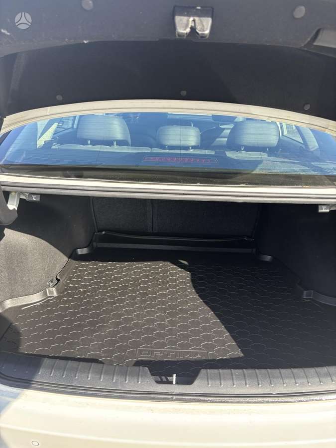 Kia Optima, 1.7 l., Седан