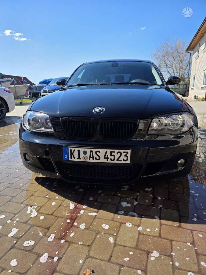 BMW 116, 1.6 l., hatchback