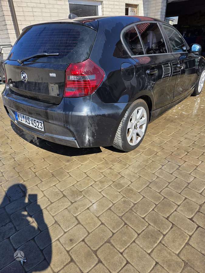 BMW 116, 1.6 l., hatchback