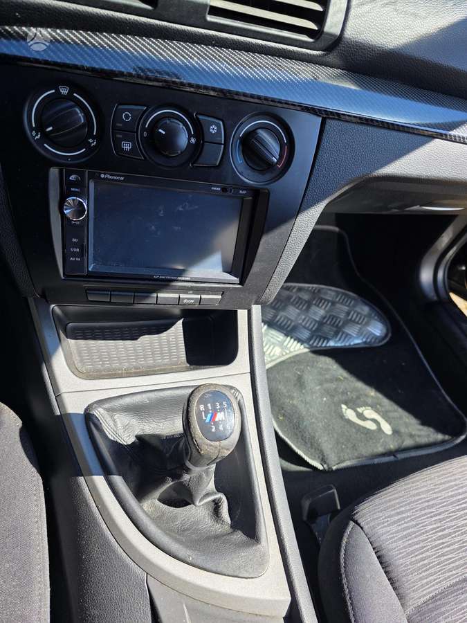 BMW 116, 1.6 l., Хэтчбек