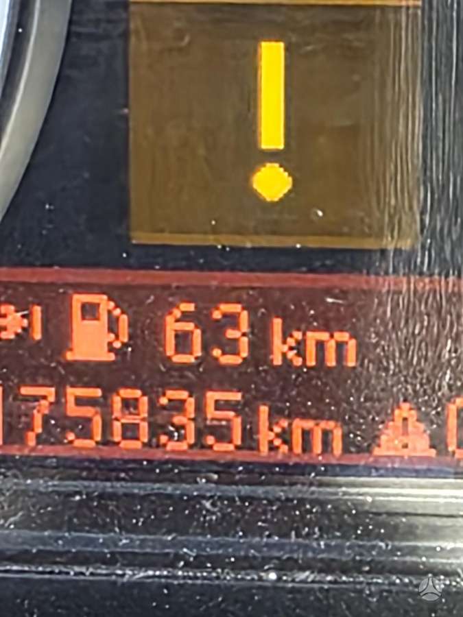 BMW 116, 1.6 l., hatchback