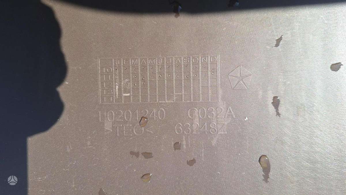 Chrysler Town & Country interior parts