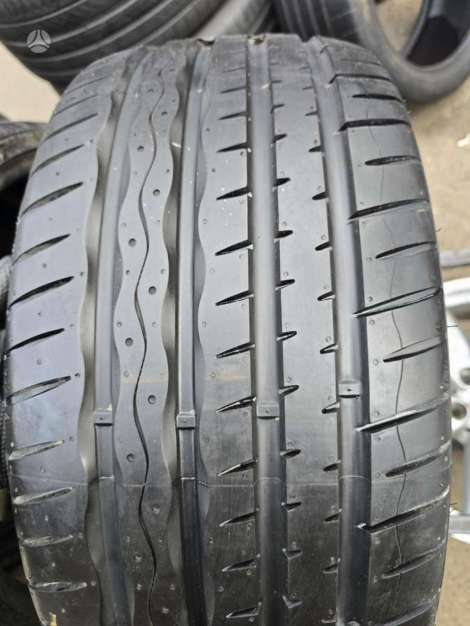 Hankook Ventus s1 evo, summer 225/30 R20