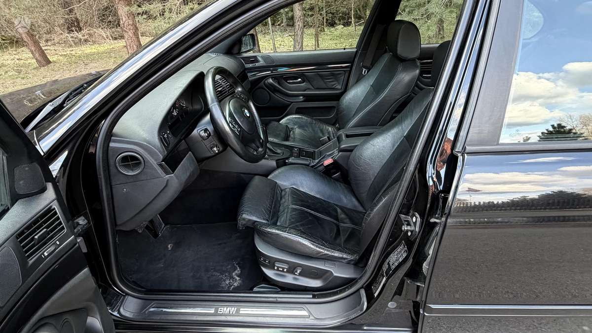 BMW 530, 3.0 l., Седан