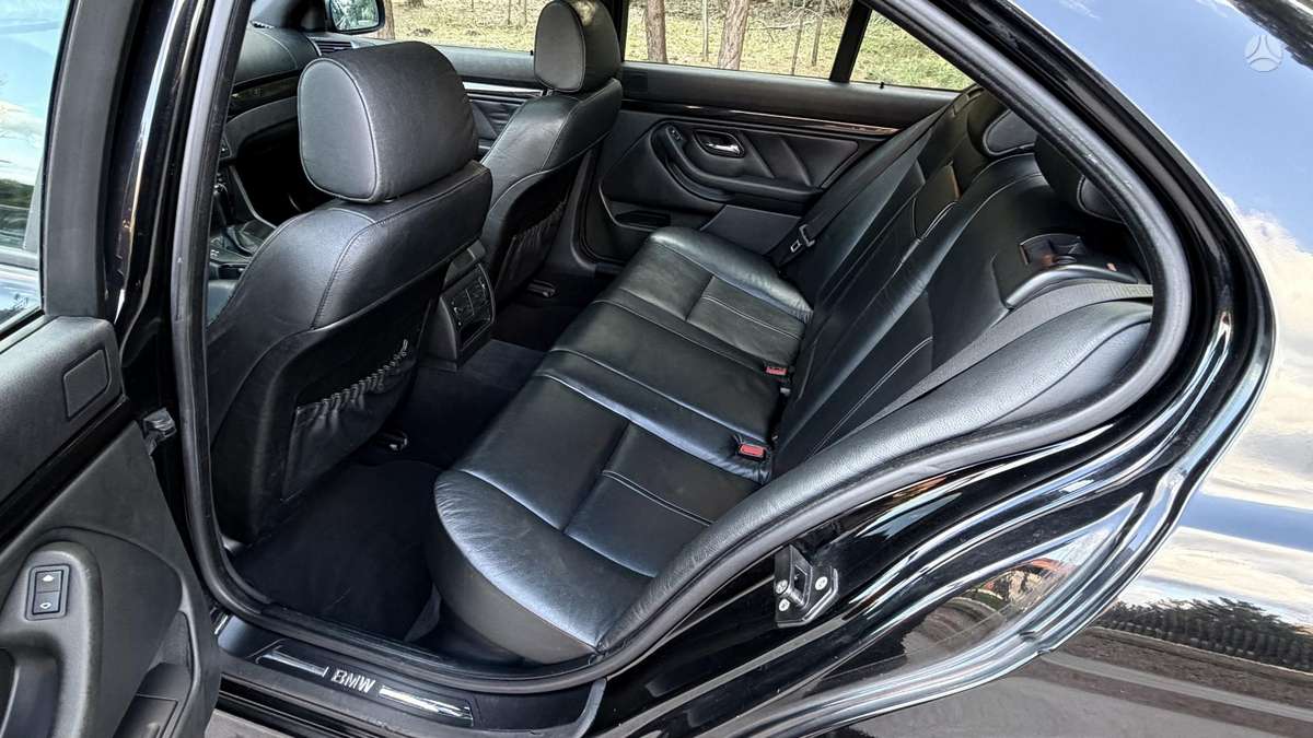 BMW 530, 3.0 l., Седан