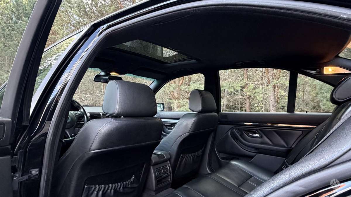 BMW 530, 3.0 l., Седан