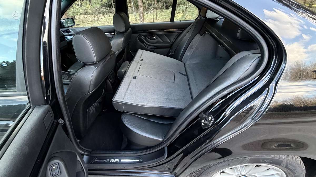 BMW 530, 3.0 l., Седан