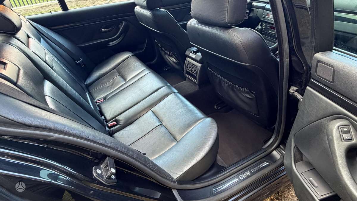 BMW 530, 3.0 l., Седан