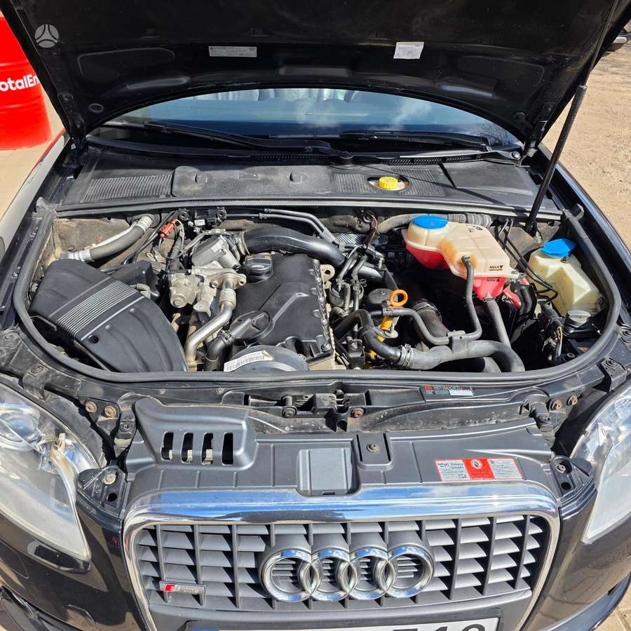 Audi A4, 2.0 l., convertible
