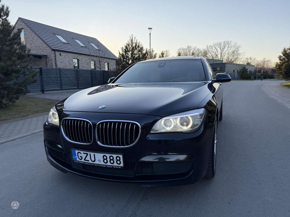BMW 740, 3.0 l., Седан