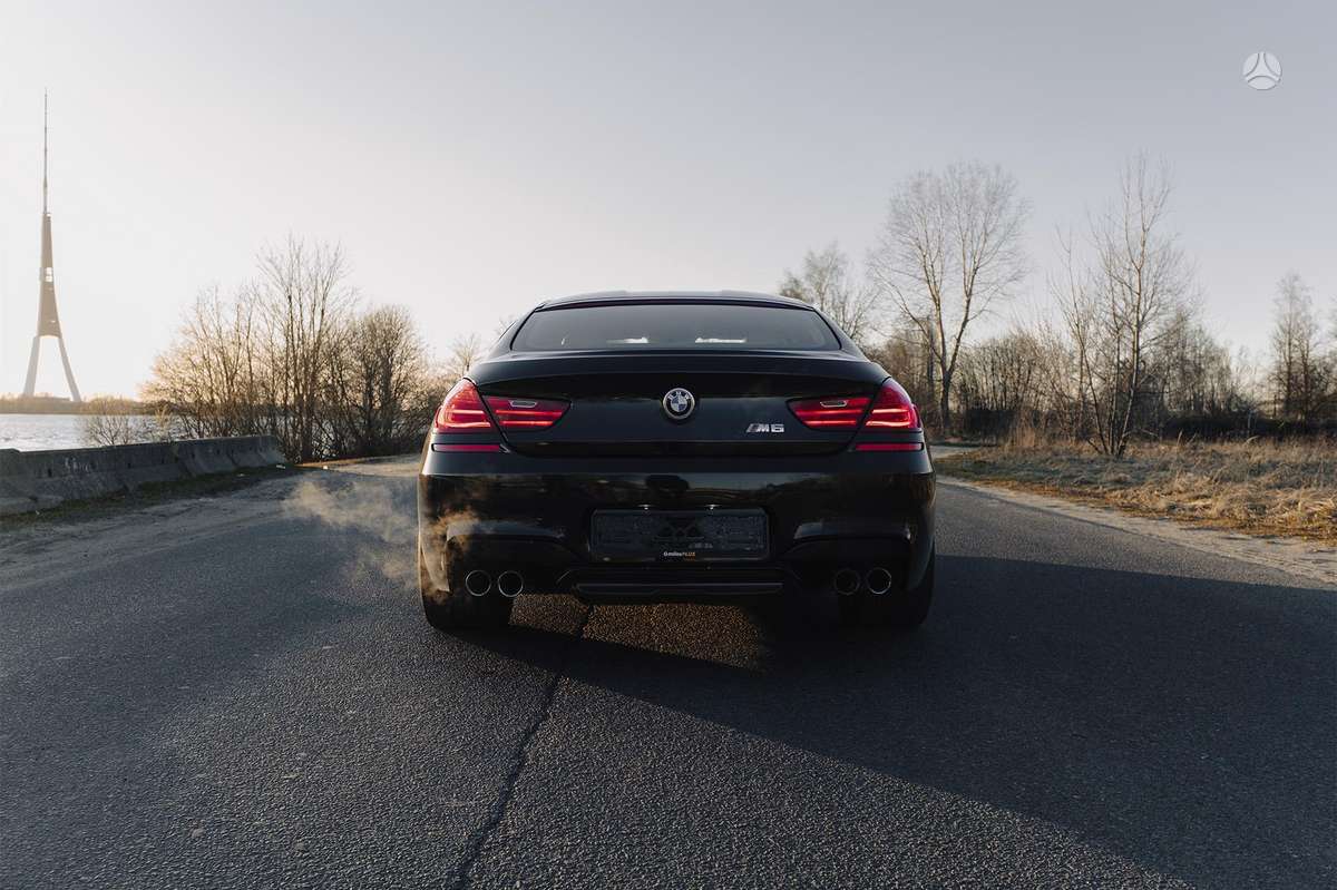 BMW M6, 4.4 l., Седан