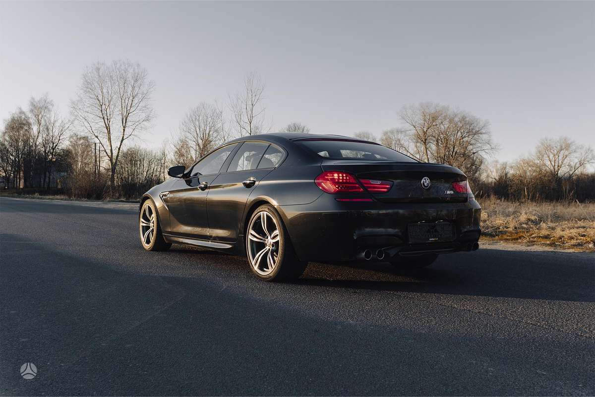 BMW M6, 4.4 l., Седан