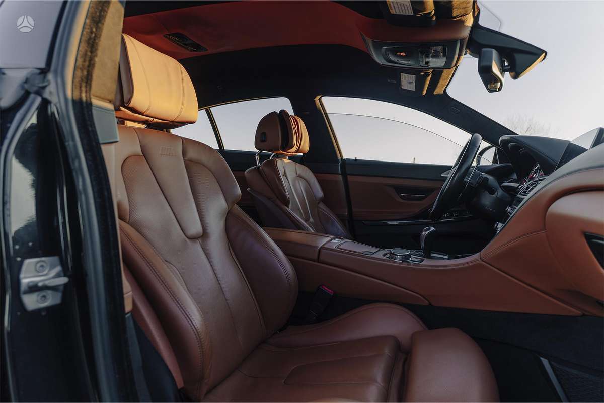 BMW M6, 4.4 l., Седан